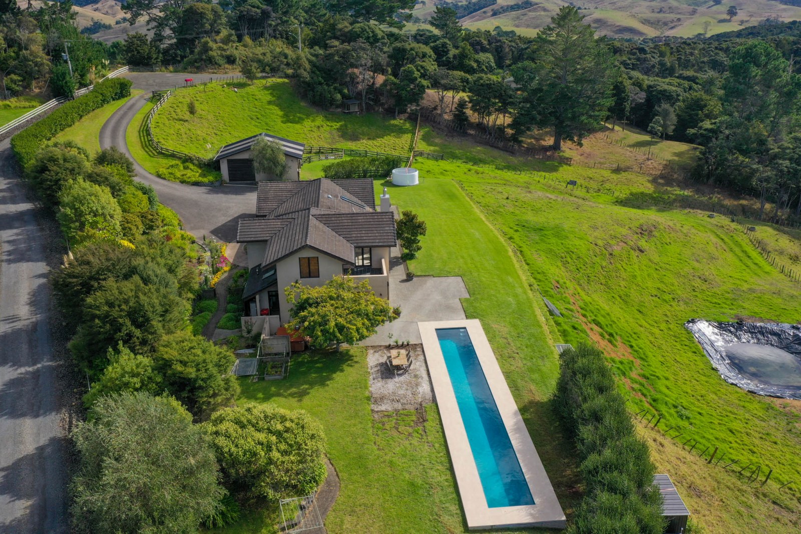 20m Fastlane in colour Evolution pool installed by Ultimate Pools 20m Fastlane in colour Evolution pool installed by Ultimate Pools