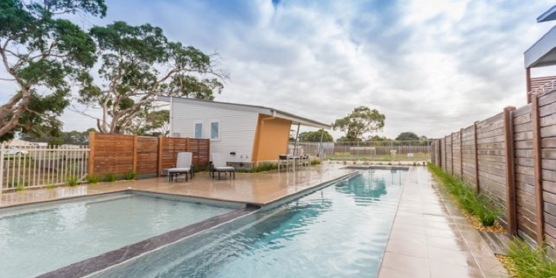 compass-pools-australia-ponds-and-waders-nexus