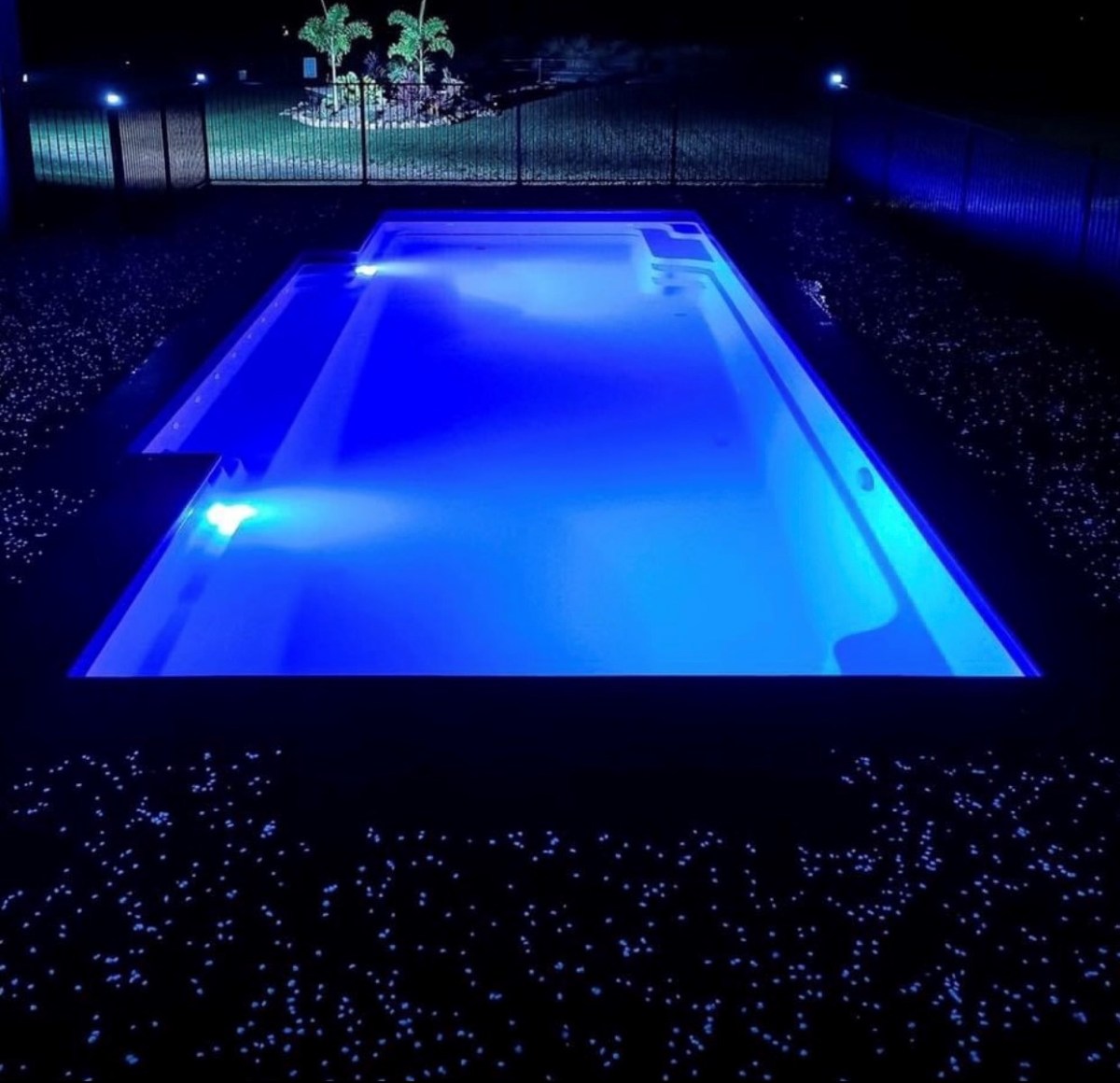 Compass Pools Australia Vogue 10.2m Evolution Pool Lighting Glow Stones Smart Self Cleaning pools Compass Pools Australia Vogue 10.2m Evolution Pool Lighting Glow Stones Smart Self Cleaning pools